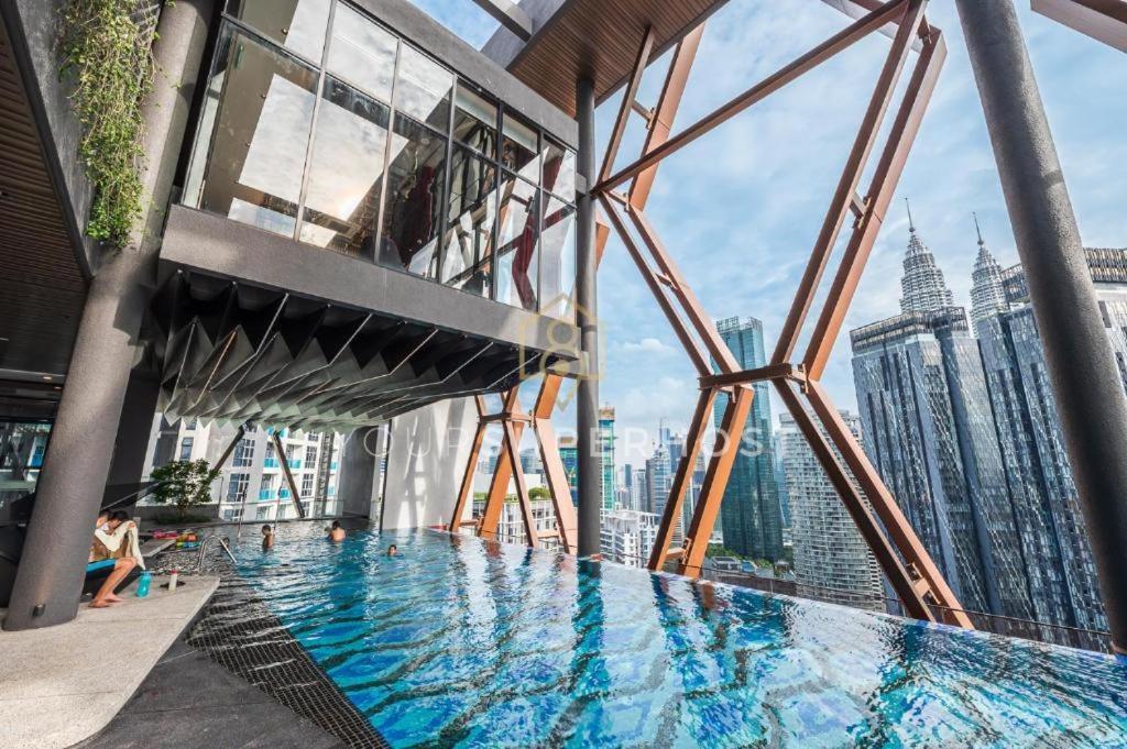 Scarletz Suites Twin Tower Klcc Kuala Lumpur By Okidoki Kültér fotó